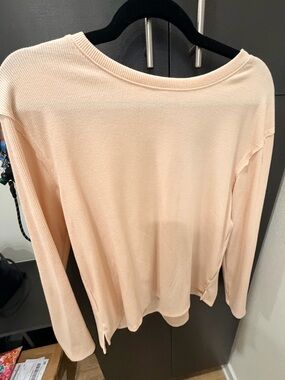 Caslon Long Sleeve Lightweight Top - Peach